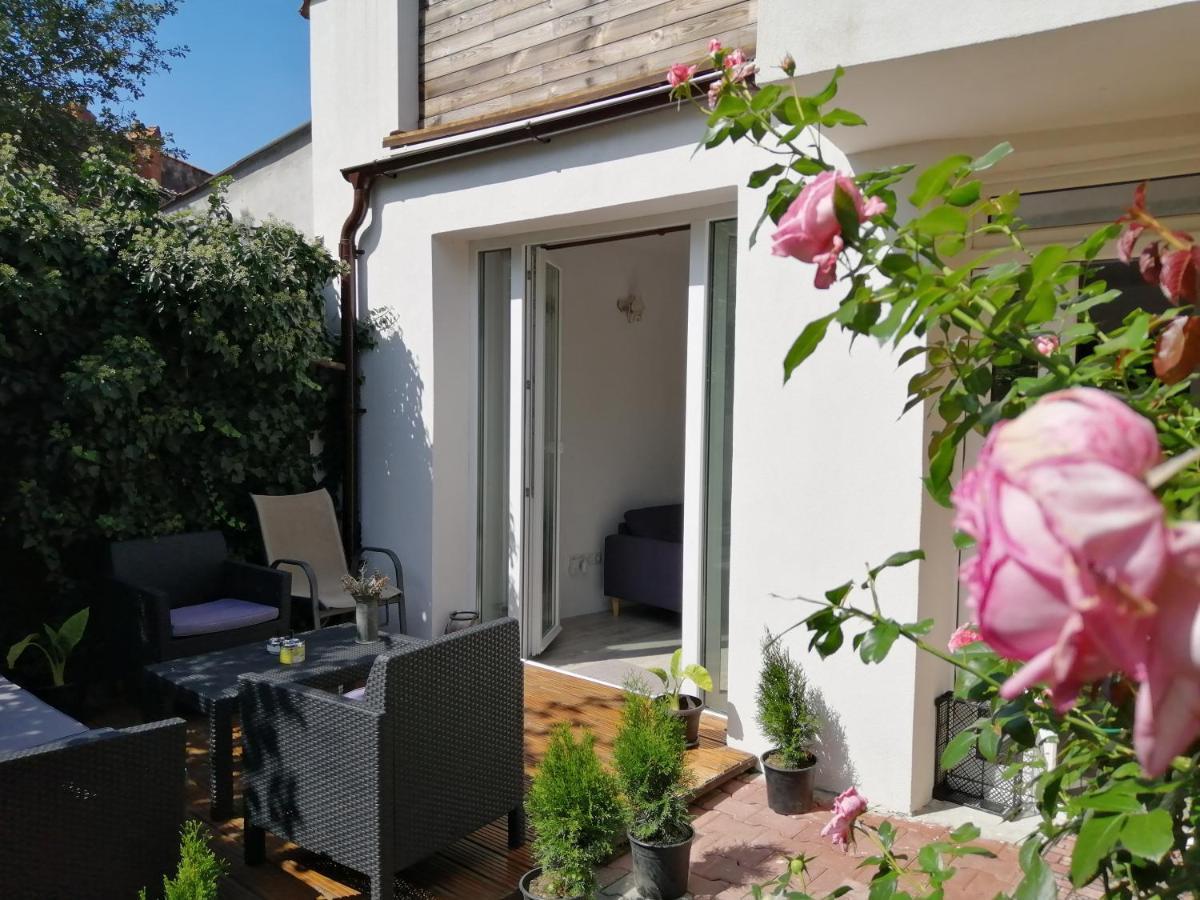 Casa Scheiana Bed and Breakfast Braşov Exteriör bild