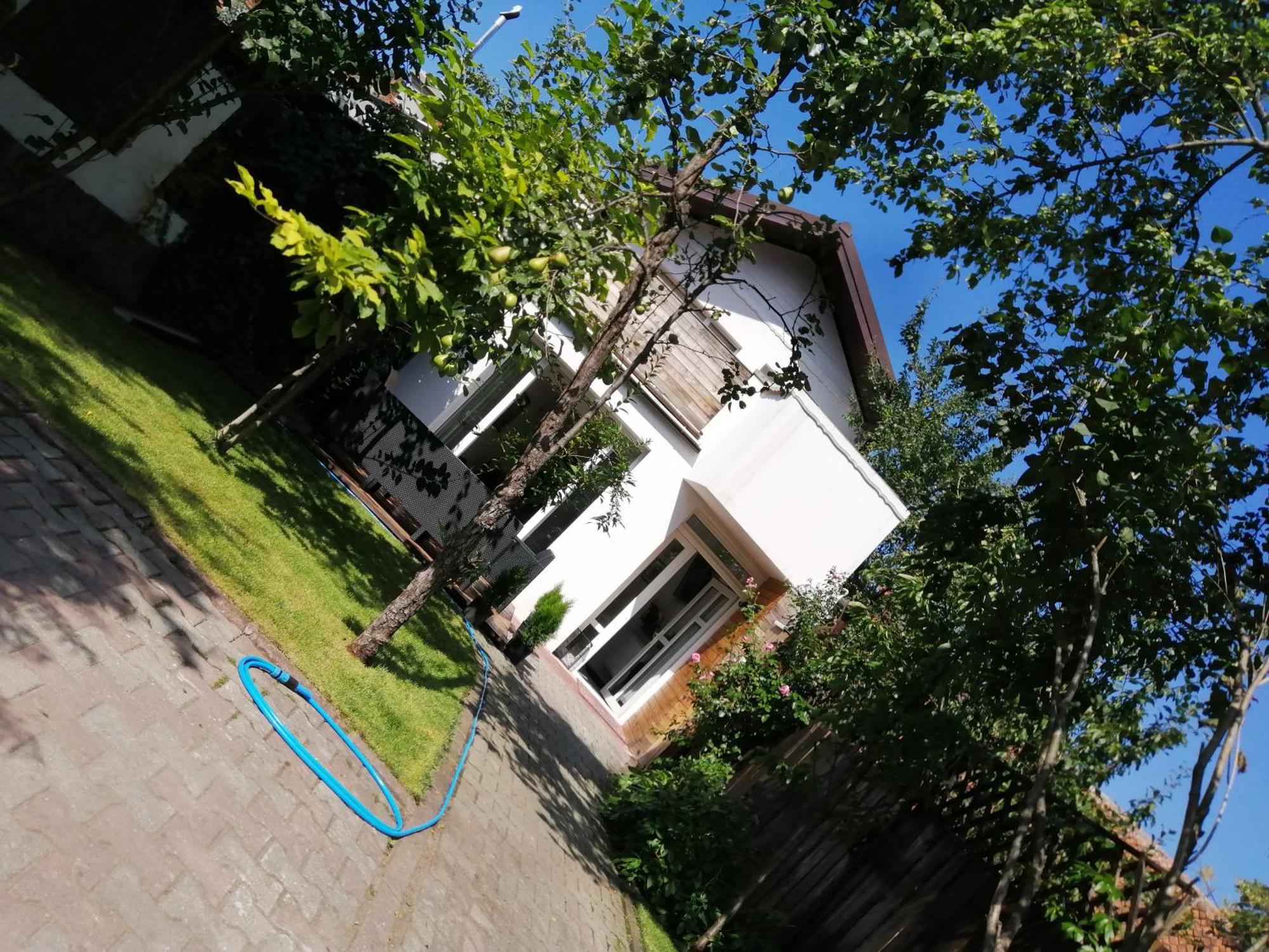 Casa Scheiana Bed and Breakfast Braşov Exteriör bild